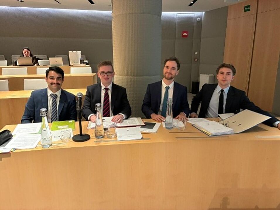 Das Team bei den Vorbereitungen für den Finaldurchgang